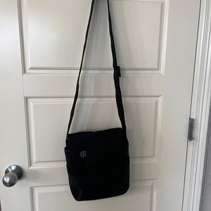 Moleskine reporter bag. Black, small